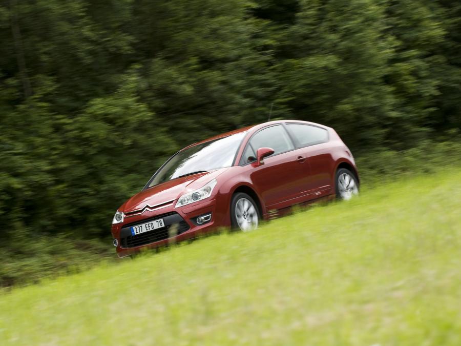  Citroen C4 VTS 2008 года  (фото 9 из 16)